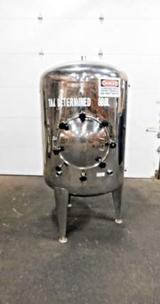 304 Stainless Steel 8 BBL tank, 8 barrel, 42" straight side, 38" diameter, 3 legs, 1.5" bottom outlet