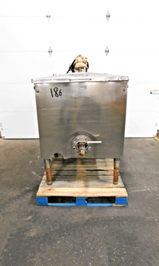 100 gallon Cherry Burrell, 304 Stainless Steel agitated processor tank, 32" straight wall, (4) 1-1/2" top