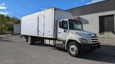 Hino #268, 24' box truck w/tailgate, diesel engine, automatic transmission, air brakes, 2011