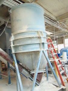 150 cu.ft. Flow of Solids Corp., Bulk Hopper w/Screw Conveyor, carbon steel, 8' diameter Conveyor