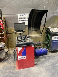 Frontline, Tire Balancing Machine with wheel mount adapters