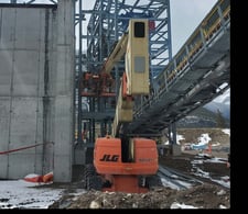 500 lb. JLG #800AJ, articulating boom lift, diesel, 80' lift height, 51.8' horizontal reach, 2003