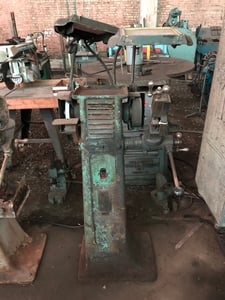 No. 0 Landis, 1/2" to 1-1/4" capacity wide chaser-right hand, 1/2 HP motor