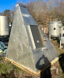 170 cu.ft. Stainless Steel Offset Discharge Hopper, 90" x 83" open top, 36" H x 24" width side entry door