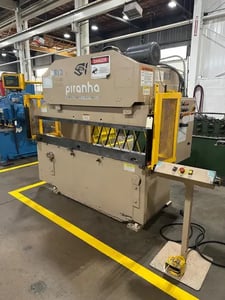 14 gauge x 6' Piranha #3506, hydraulic press brake, 35 ton, 6' OA, 62" BH, 4" stroke, 7" throat
