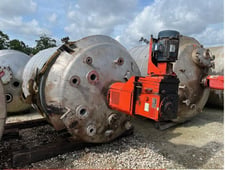 2300 gallon Alloy Fabricators, 304 Stainless Steel jacketed mix tank, 10 HP 30 RPM agitator, axial type