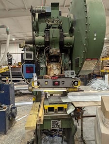 90 Ton, Verson #7, single crank OBI Back Gauge press, 6" stroke, 15" Shut Height, 3" adj., 34.5"x21"bed, 50