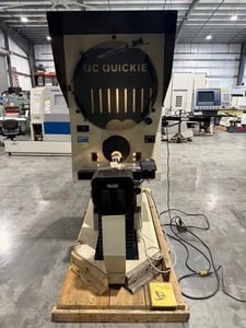 30" Dorsey #30P, optical comparator, power stage X & Y with joystick control, Quadra-Chek 200 2-Axis digital