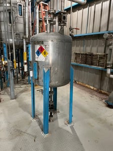 130 gallon Alloy Fabricators, 304 Stainless Steel tank, 32" dia. x 29" straight side, 15 psi, dished top &