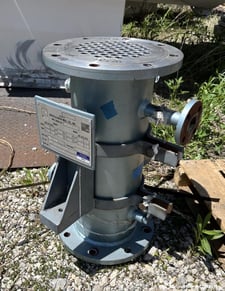 19.6 sq.ft., 150 psi shell, Doyle and Roth, Vertical Shell and Tube Condenser,-20 to 400° F., 15 psi tube