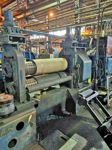 50" x 9" Wean, slitting line, 30000 lb., hydraulic expansion, pumpkin tooth mandrel