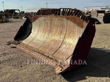 Cat Attachments D10T, Blade, S/N: M00335-UCU-R1666, 2010