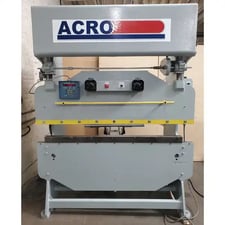 35 Ton, DiAcro #35-6, hydraulic press brake, 6' overall, 62" between housing, 2" stroke, 9" throat, 3 HP