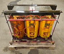 300 KVA 4160 Delta Primary, 460Y/266 Secondary, Hammond transformer