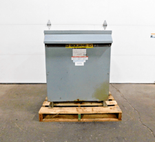 112.5 KVA 480 Primary, 208Y/120 Secondary, Square D EE112T3HCU transformer
