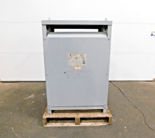 112.5 KVA 480 Delta Primary, 208Y/120 Secondary, Cutler-Hammer V48M28T12B transformer