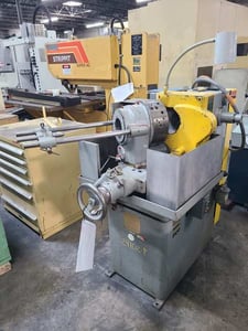 1/2" to 3" Oliver #600, drill grinder, oscillating grinding wheel, 2-jaw 10" chuck, lubrication, coolant tank