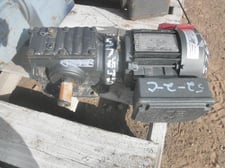 0.25 HP @ 1700 RPM, Eurodrive #S47DT71C4, Right Angle Gear Reducer Gearbox, 104.80 :1 Ratio, 16 RPM Output