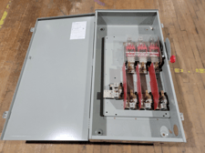 400 Amp. Eaton, DH365NRK, Fusible Safety Disconnect Switch, 3P 4W 277/480/600V.