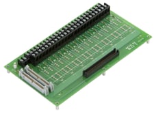 Opto 22 PB32HQ Quad Pak 8-Module Rack with Header Connector for G4EB2 B4 Brain