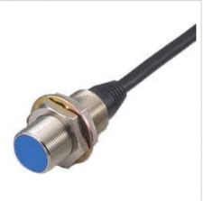 Keyence EV-118M Proximity Sensor, Self-Contained Amp, Main, Shielded Type, M18