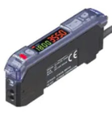 Keyence FS-V31P Digital Fiber Optic Sensor, Amplifier, Cable Type, Main Unt, PNP