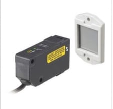 Keyence LV-H65 Digital Laser Sensor, Retro-Reflective Sensor Head, Area Type