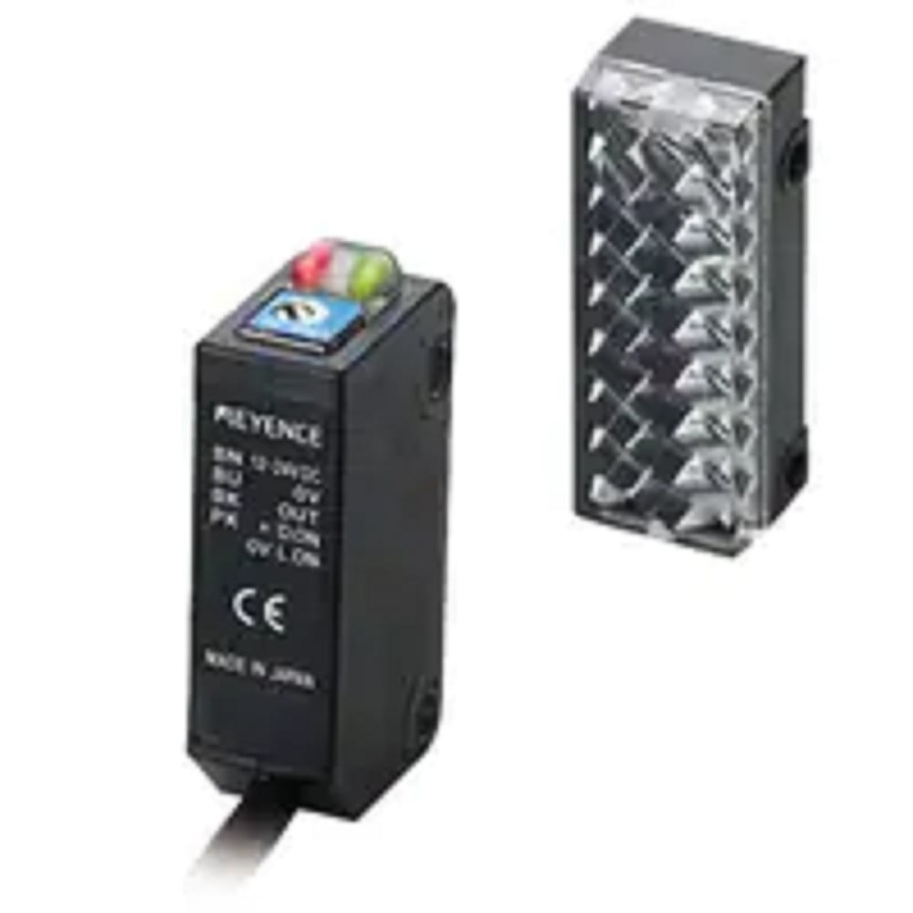 Keyence PZ-M63P Square Retro-Reflective M12 Connector Type, PNP