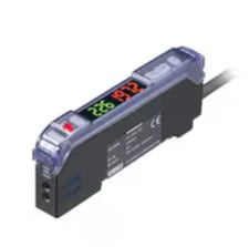 Keyence FS-V21RM Fiber Sensor Amplifier, Cable Type, Main Unit, NPN