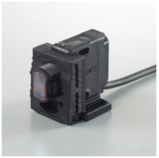 Keyence PZ-B82 Built-In Amplifier Photoelectric Sensors, One-touch Mounting Bracket