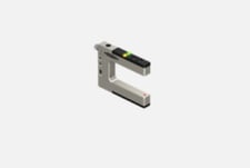 Banner SLM30B6QPMA 75028 SLM Rugged Nickel Plated Metal Fixed-Distance Sensor