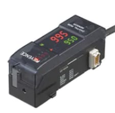Keyence CZ-V22AP RGB Digital Fiberoptic Sensor, Amplifier Unit, Expansion, PNP