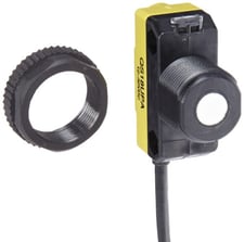 Banner QS18UPA World Beam Ultrasonic Sensor Quick Disconnect Cable, PNP Output