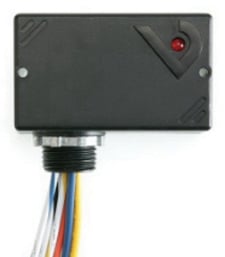 Veris V100 Victory 100 Enclosed Relay, 10 to 30 VAC/VDC, 120 VAC, SPDT