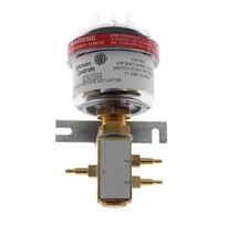 Johnson Controls V-6135-1 3-Way Air Switching Valve, 2 & 4 psig