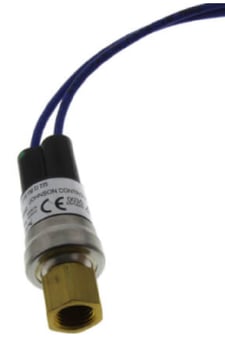 Johnson Controls P100DC-3C Pressure Switch, Open at 375 PSIG
