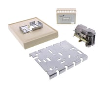 Johnson Controls T-4000-615 Direct Acting Pneumatic Horizontal Mount Thermostat