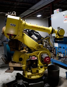 Fanuc, R-2000iB/165F, Material Handling Robot