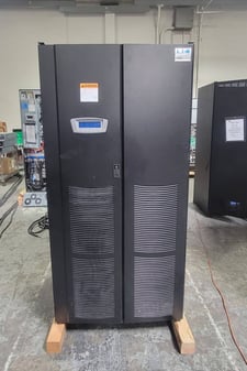 160.0 KVA Eaton 9390, uninterruptible power supplies system, 208 V.-208 Volts