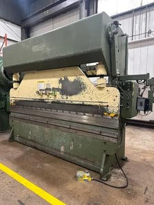 12 gauge x 10' DiAcro #100-12. hydra-mechanical press brake, 100 ton, 126" BH, 3" stroke