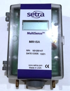 Setra MR1SA Air Differential Dry Pressure Transmitter, & plusmn;1.0%, 0-1" WC, & plusmn;1" WC