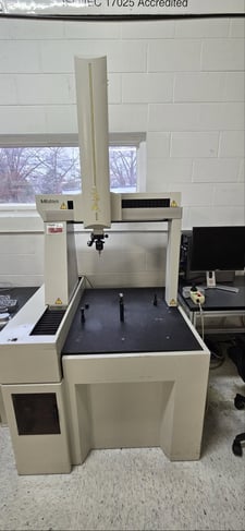 Mitutoyo #Bright-504, coordinate measuring machine, 20" x 16" x 16" measuring volume, Renishaw MH20i head