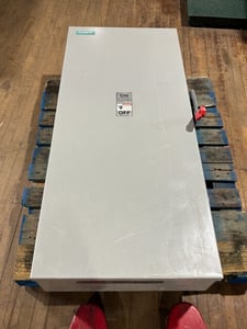 400 Amp. Siemens, HF325N, Fusible Safety Disconnect Switch, Indoor, 3-pole, 3-phase, 240 VAC, 250 VDC