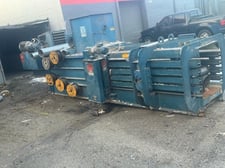 Balemaster #4025G-6, Auto-Tie Baler, 249" L x 128" W x 84" H overall, Bale Size width 29", H 38" x Variable