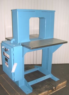 Magnaflux #SB-1416, Industrial Demagnetizer, 14" x 16" Coil Opening, 12,000 Amps, Cycle Timer