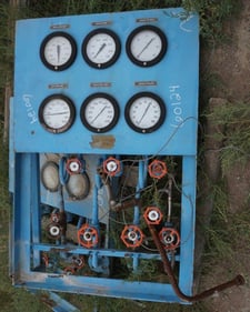 Crane, Control Valve Panel, 1975 psi, 54" L x 36" width x 3" H