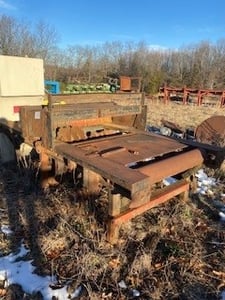 Scragg and Slab Edger, 7 blade, 42" - 56" wide, needs rebuilt, no motor