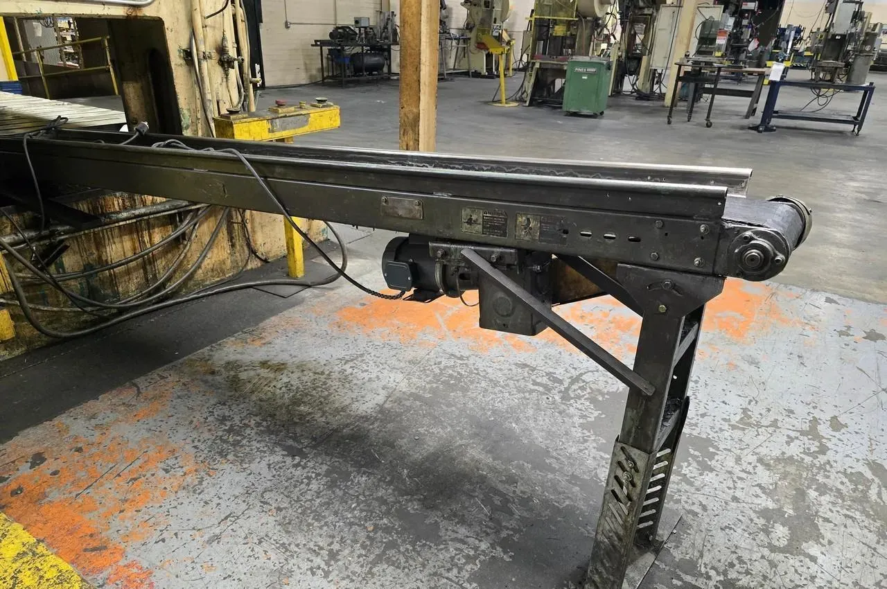 10" wide x 10.8' long, Belt conveyor, 40" belt height, serial #380008