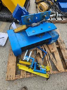 3 Ton, Shaw-Box #509812-4, Hoist, 16/5 FPM 2 Speed, 4 HP, manual trolley, S/N KO-70263, 509812-4