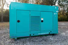 125 KW Cummins #GGLA-581731, generator, enclosed, 500 hours, 2007
